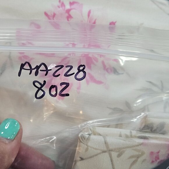 Petite Sophisticate Sleeveless Silk Floral Sheath Dress 6 Pink Gray Garden Print - Picture 8 of 12